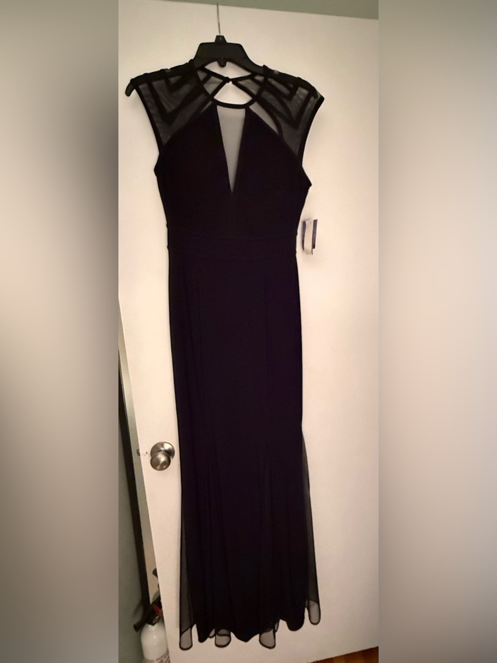 Black Sleeveless NightWay
Maxi Dress